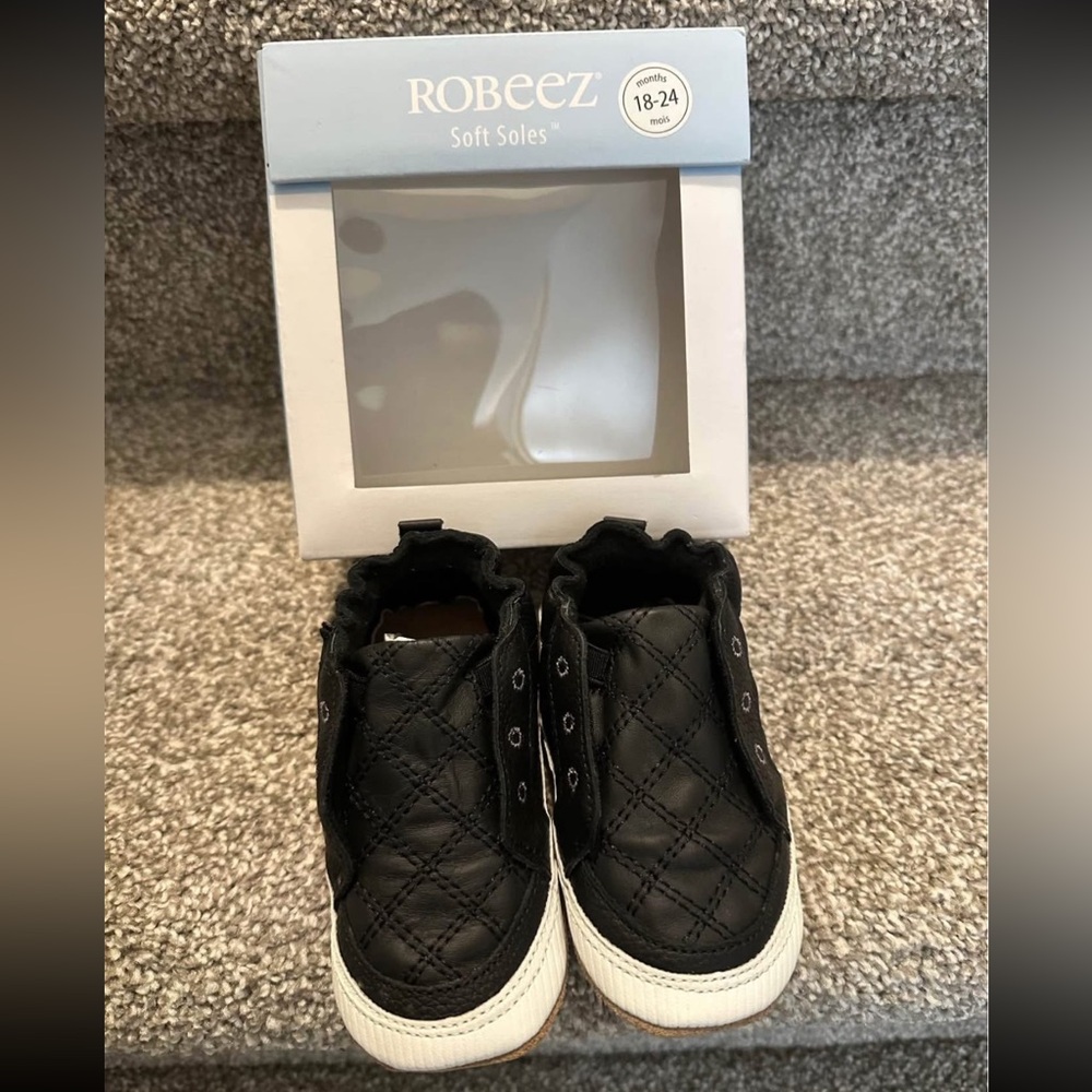 Robeez soft soles 18-24 months